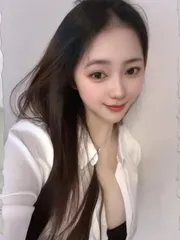 女友般大胸小李子