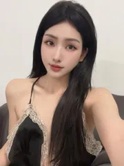 魔鬼身材黄埔小迪