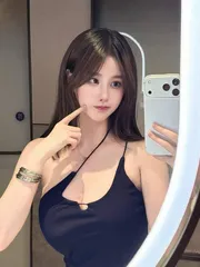 完美腰臀比蜜茶老师