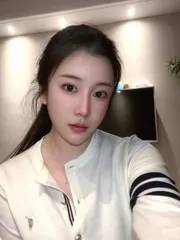 江宁颜值美女沐沐
