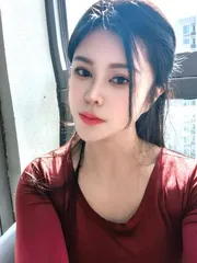 服务系桐彤