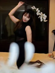 跳艳舞的纯欲姐