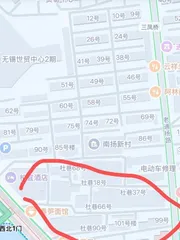 卷帘门站街