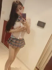 米娅小姐姐