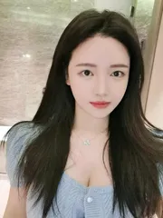 大熊颜值美女