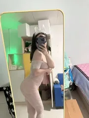 南沙黑丝肉臀小静