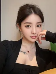 黑丝情趣美女御姐