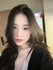 健身有腹肌悠悠女郎