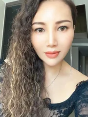 风骚的少妇大波妹