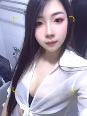 肤白细腰苗条嫩妹纸