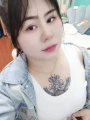包河三通大胸女