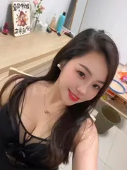 服务系性感气质骚妇