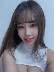 颜值美乳萌萌