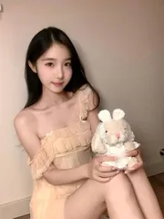 清纯稚嫩的囡囡