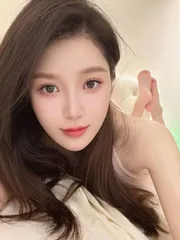 服务系颜值悠悠老师