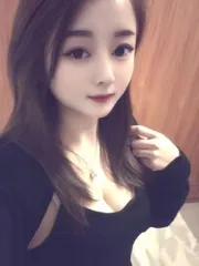 温柔服务好大胸妹子