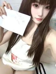 薇薇小妞