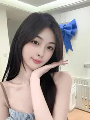 可爱成熟美少女
