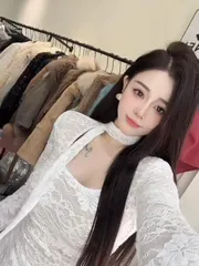 花果园钱多多小姐姐