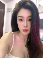 服务系美女妮儿