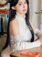 巨乳一线天子汐老师