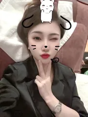 南山清纯小美女