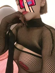 大胸咪咪姐