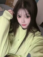 可萝可欲的喵喵姐姐