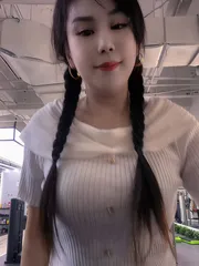 爱健身的大奶熟女