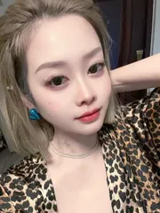 武侯娇小翘臀奶糖