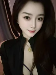 风情大胸御姐在兼职