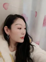 古美巨乳丰满少妇