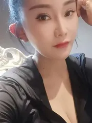 蜀山大奶薇薇