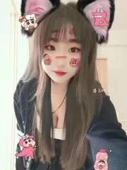 大胸翘臀小萝莉
