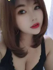 服务贴心大胸姐姐