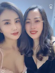 剧情双飞母女