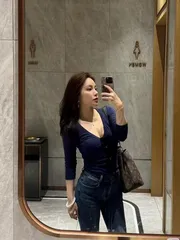 口爆美乳翘臀御姐