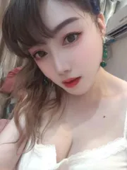大奶欲女等待