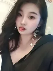 大胸小豆子