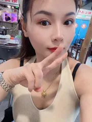 滨江口爆女王