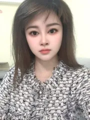 服务风骚大胸姐姐