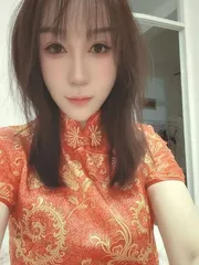 高个长腿少妇